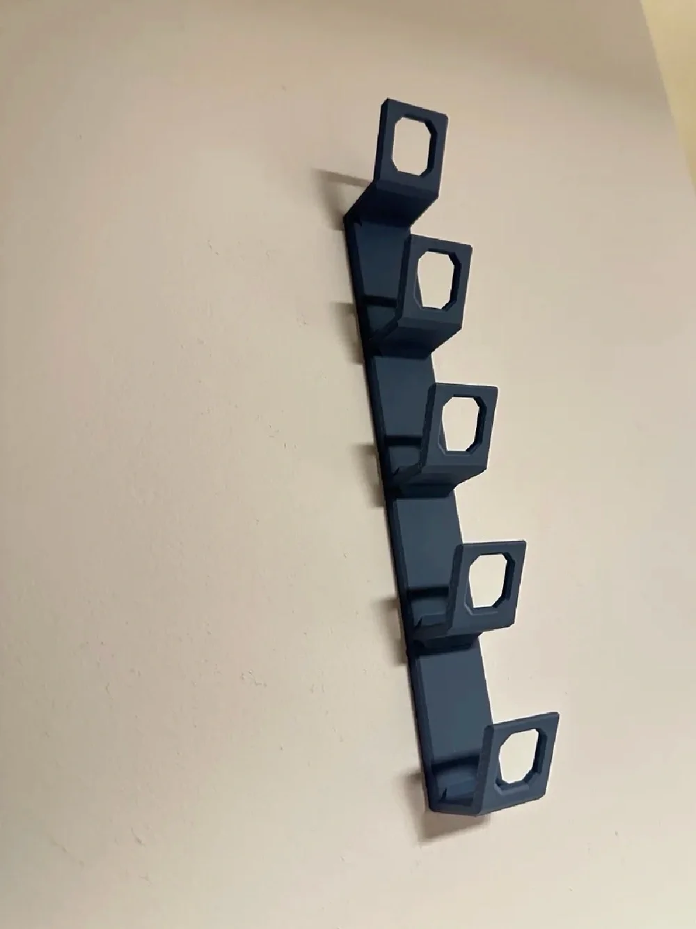 Wall Mounted Baseball Cap Holder Rack Organizer 5 Hats PLA Black